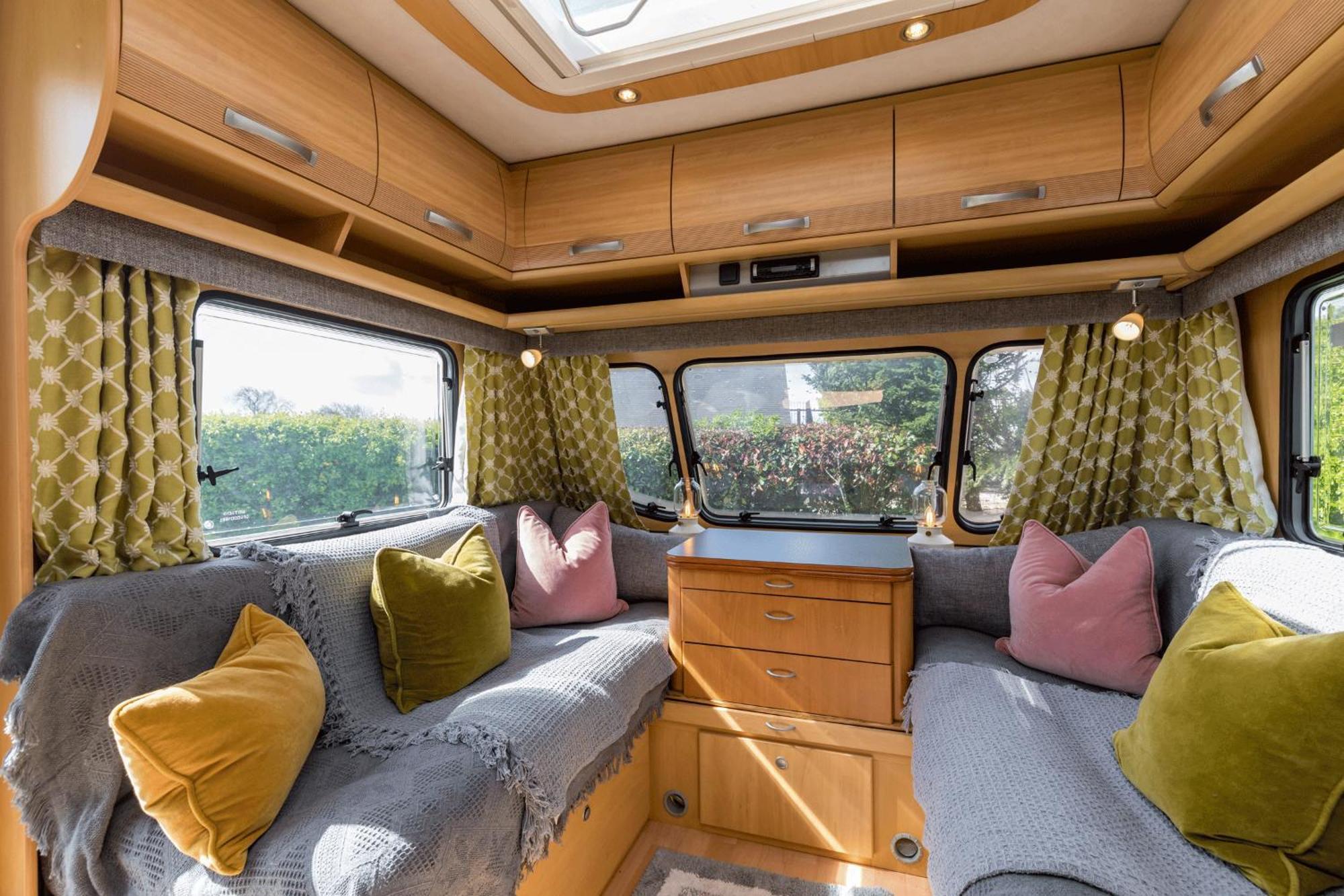 Cosy Caravan On Luxury Campsite Hulme End Exteriér fotografie